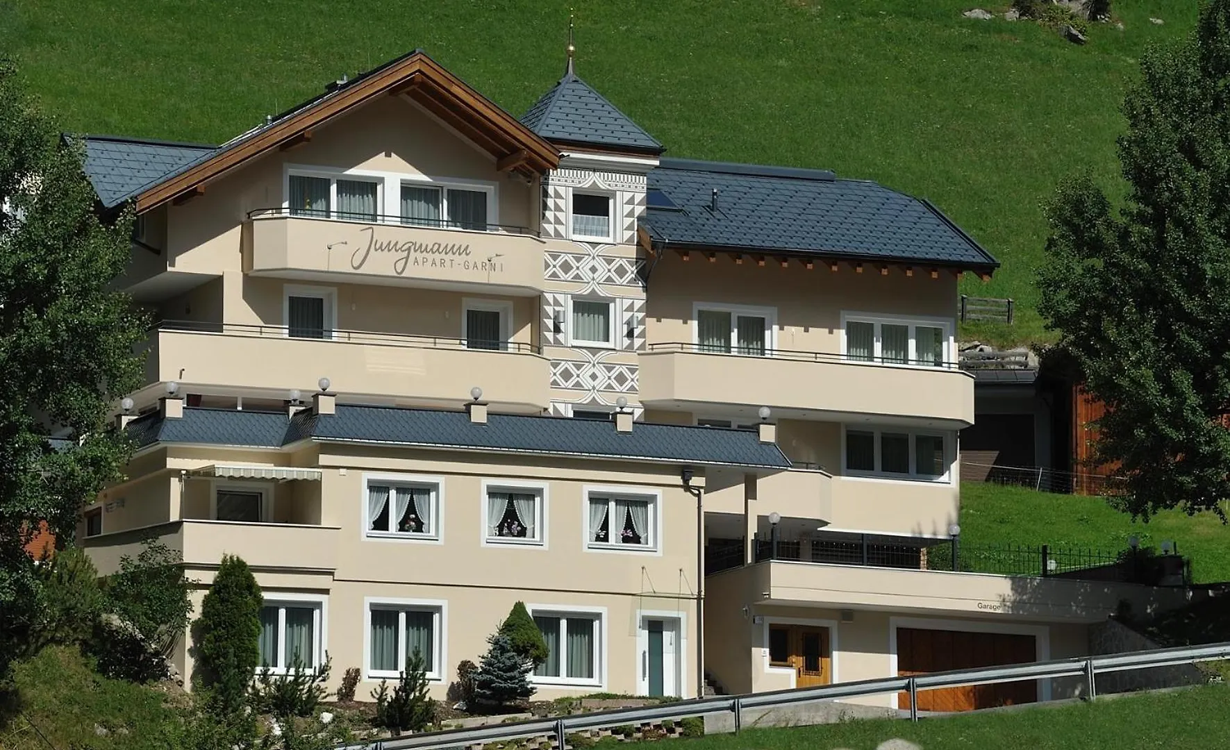 Jungmann Apartments Ischgl 3*,